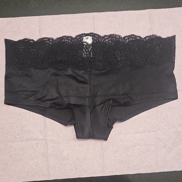 Elegant Black Lace Women's Intimate - Picture 1 of 2